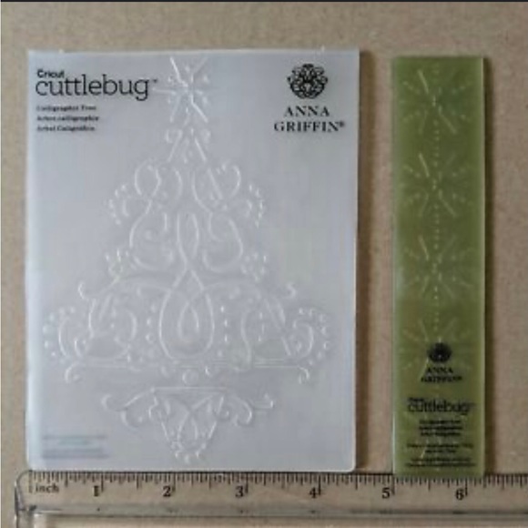 Cuttlebug Anna Griffin CALLIGRAPHIC TREE embossing folder & border set - Picture 3 of 4